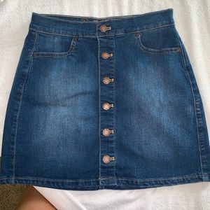 Denim skirt